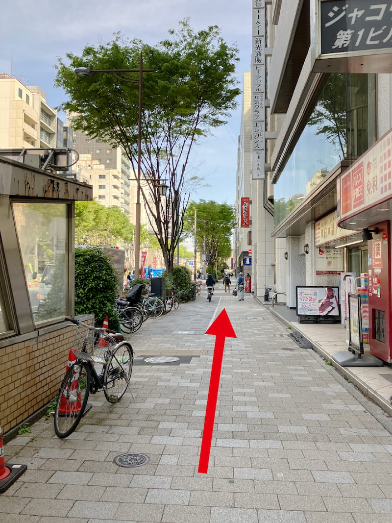 都営浅草線 東日本橋駅からのルートガイド②：B1出入り口を背にして直進してください